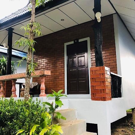 Lovely Lanta Resort Koh Lanta Exterior foto